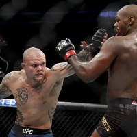 VIDEO. UFC revine cu o noua gala miercuri! Intra sa vezi cine se lupta!